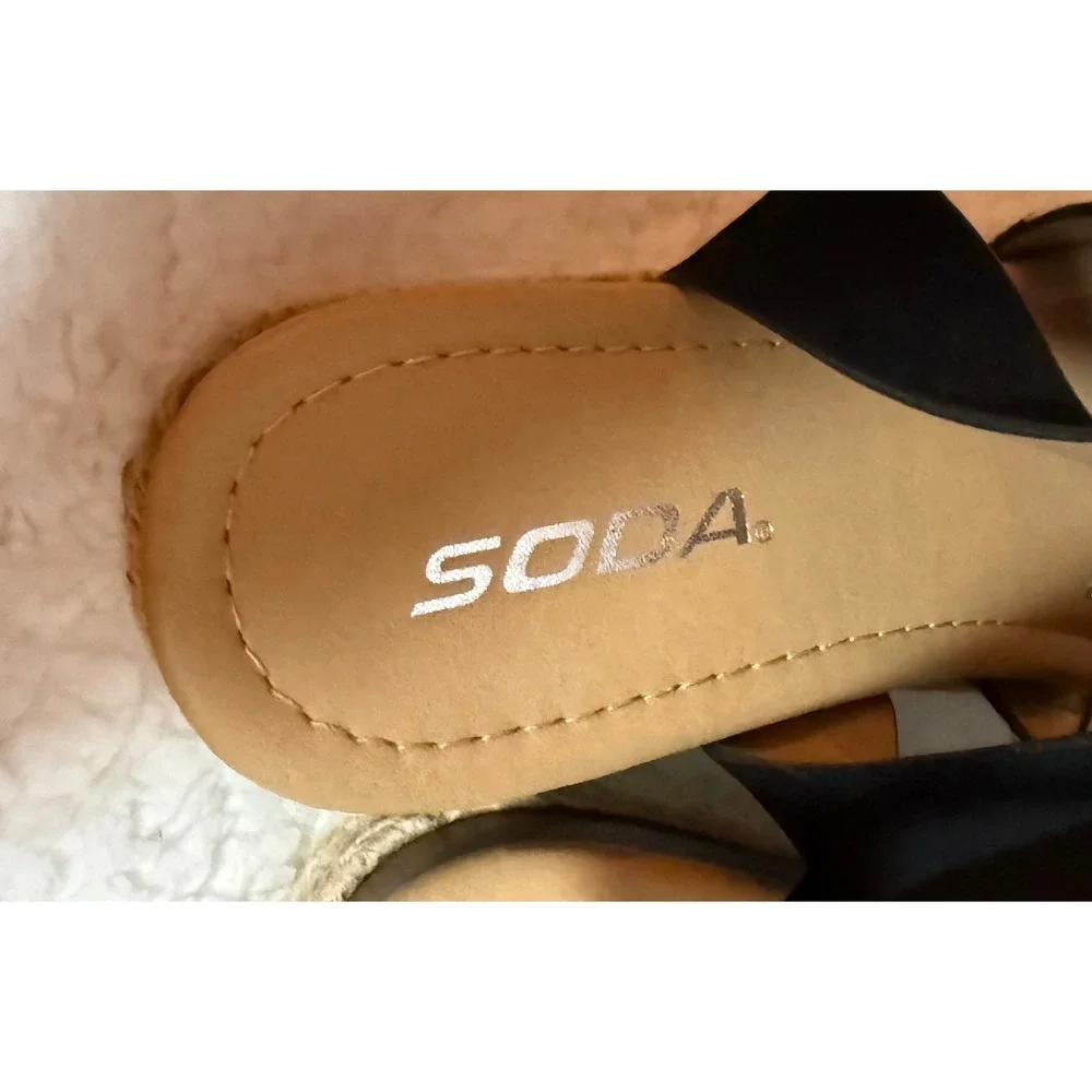 NWOT Soda Zebra Print Platform Espadrille SandalS Black White Womens 7